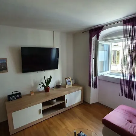 Korina In Center Apartamento *