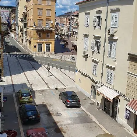Korina In City Center Apartment Rijeka